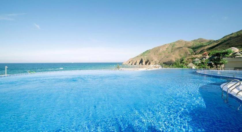 Kyco Peninsula Quy Nhon Resort Exterior foto